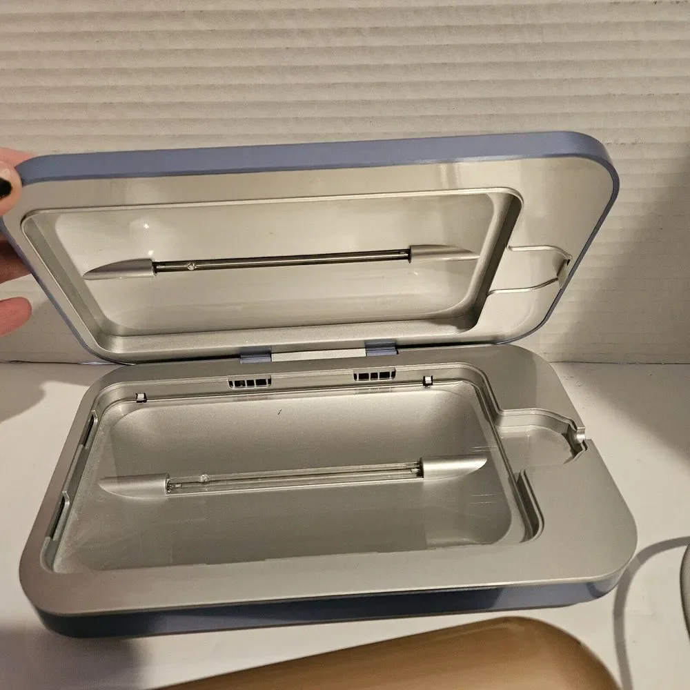 Two PHONESOAP UV Cell Phone Sanitizer & Charger Model 500-9 & 500-3‎ Blue & Gold